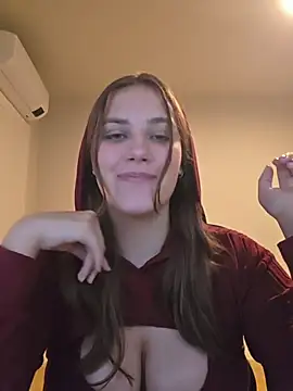MiaRides19 live cam on StripChat