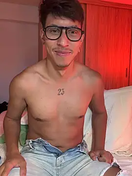 Jack_Frostt live cam on StripChat