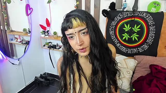 MeowMota_ live cam on StripChat