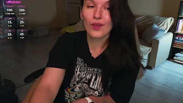 val_lava - Val_lava's free webcam - UK Sex Cams
