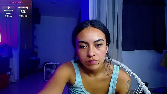 Leslie_Bussh_ live cam on StripChat