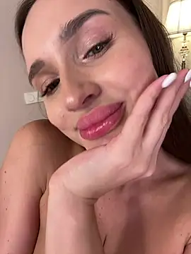 LillyNatty18 webcam