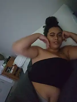 cinnaminnie - Cinnaminnie's free webcam - UK Sex Cams