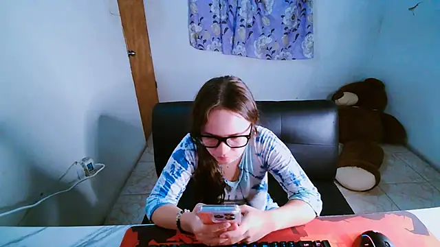 SweetRabbit29 live cam on StripChat