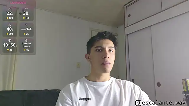Thesaint_xxx live cam on StripChat