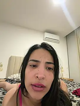 Naughty_Arab_girl