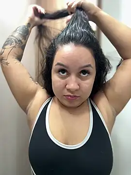 Pretty_Isadora webcam