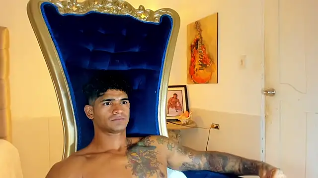 antonio__444 live cam on StripChat