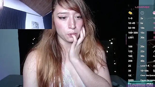 Eli_meaw webcam