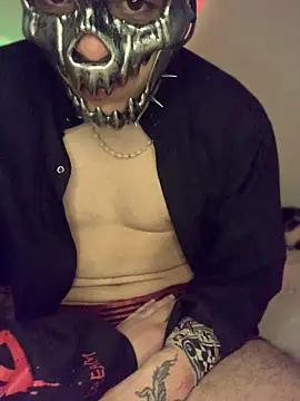 Knox_Black webcam