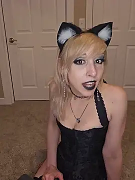 AmethystFoxx webcam