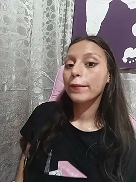 Lahila_ live cam on StripChat