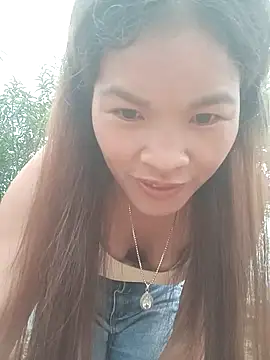nangmo live cam on StripChat