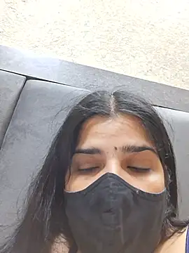 Anllela_Sagraa webcam