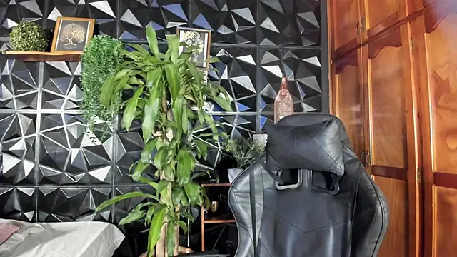 elliot_colton - Elliot_colton's free webcam - UK Sex Cams