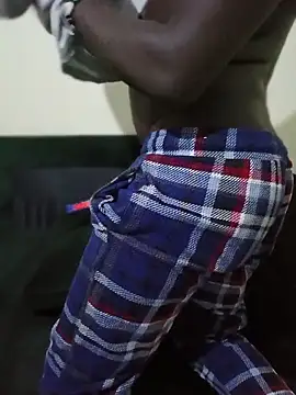 Bigblackman25 webcam