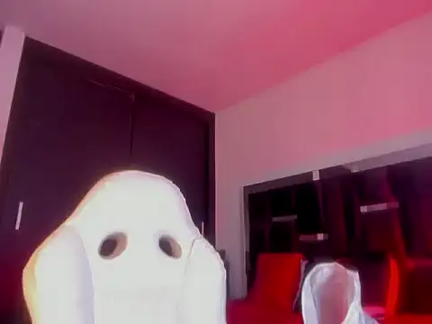 Miranda_bigcock3 webcam