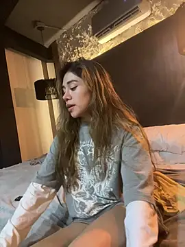 aimi_art1 - Aimi_art1's free webcam - UK Sex Cams