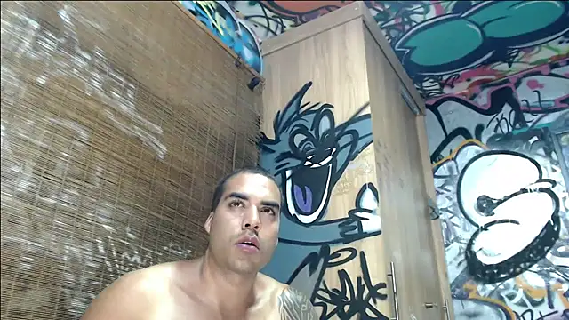 Justin_Frank live cam on StripChat