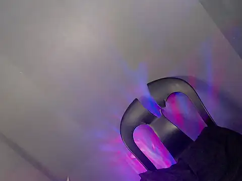 Vixen_cums webcam