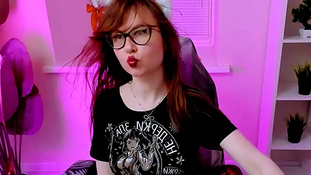 CarolGiggly webcam