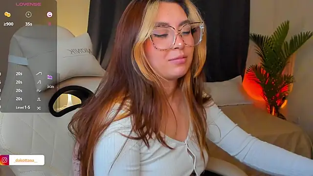 dakottaa_