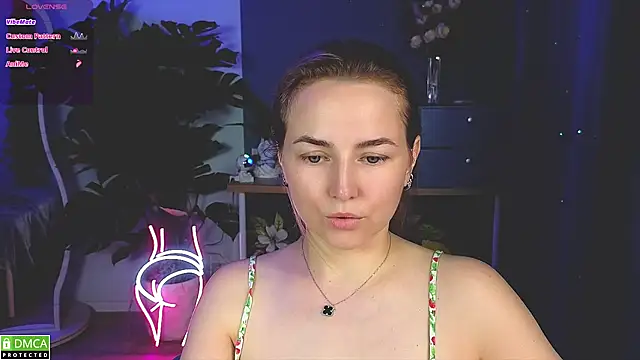 Mira_Mermayd webcam