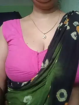 Rosy-B live cam on StripChat