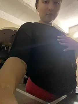 Scarlet_auraa webcam