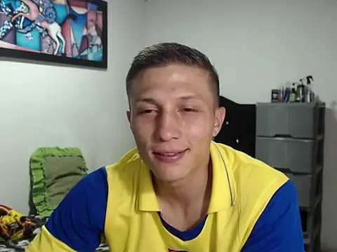 Stiiveen777 webcam