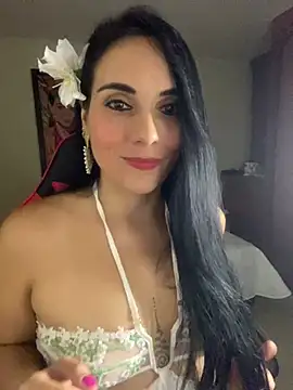 Miaswwe live cam on StripChat