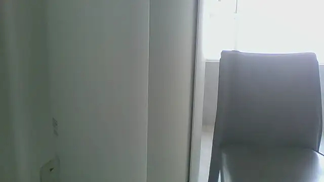 nole_china7 (Ask my age) - talk / fun / cum