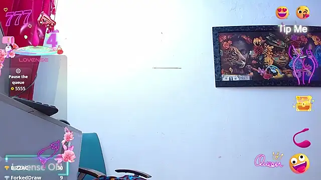 Model: womanbitch77