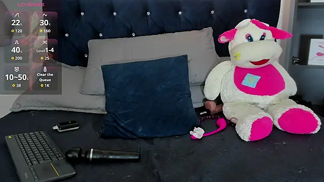 yulianademond66 webcam