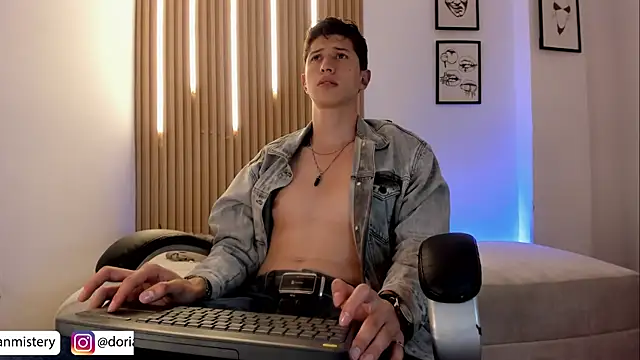dorianmistery2322_ (M young) - SHOW CUM 💦🎄🔥