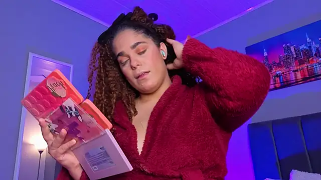 ninna_curly - Ninna_curly's free webcam - UK Sex Cams