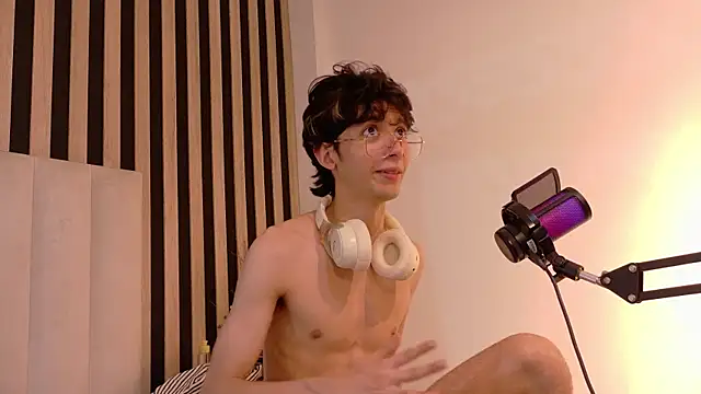 twink_sebas7 (M twink) - Cute hugecock harder + jerking so fast