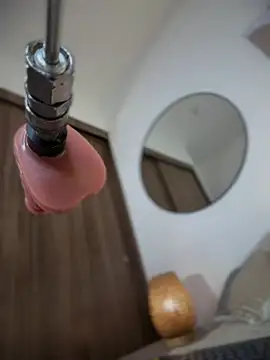 kimberlywalton (F young) - fingers in ass