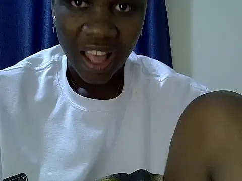 curvyslut20 webcam