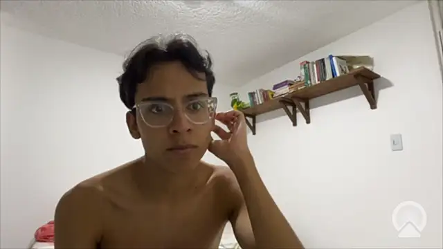 ItsVelour webcam