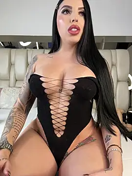 alisson_foxxx1 (Ask my age) - oil in ass+ spanks