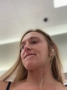 lunagirl13 live cam