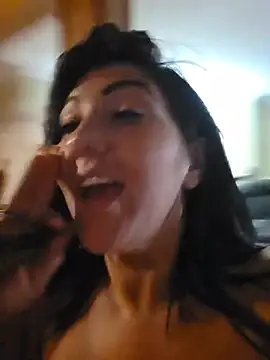 LittleMissEeve live cam
