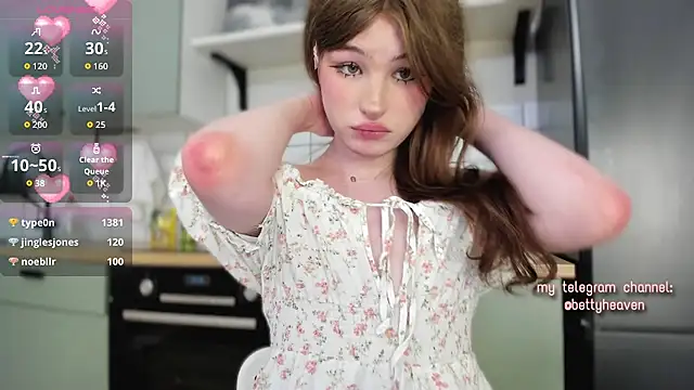 Model: bettyheaven