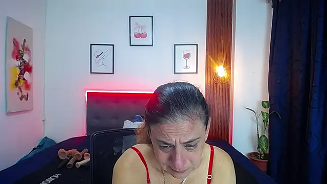sasi_luna webcam
