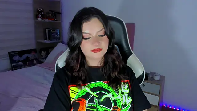 OphelianaRose33 webcam
