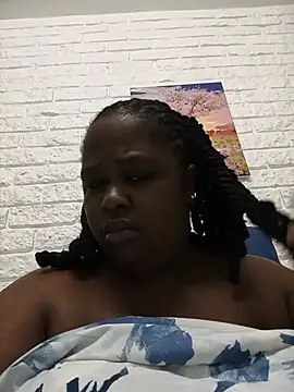GaggingSlutXx webcam