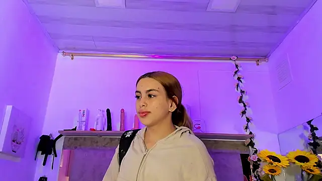 Natasha-Adams webcam