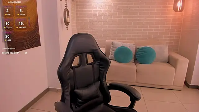 MayaMoretti_ webcam