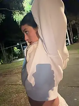 Vela_Carter webcam